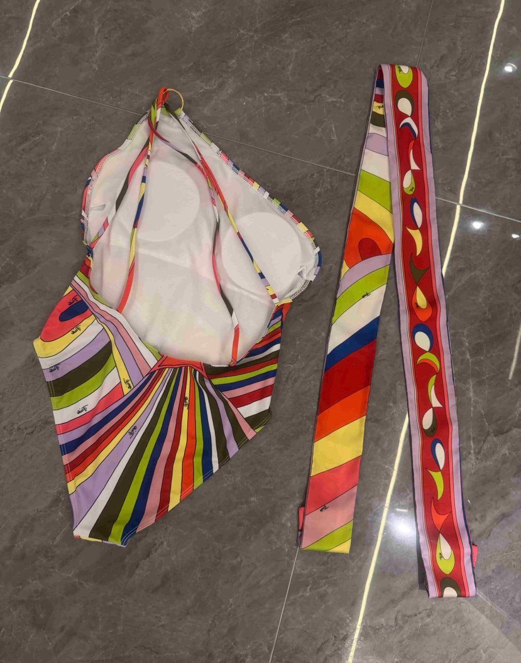 Tropics One Piece Set